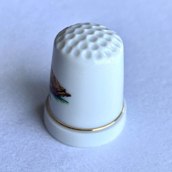 Vintage Cinnamon Teal Duck Porcelain Bisque Bone China Thimble Gold Rim 1” - Picture 4 of 6